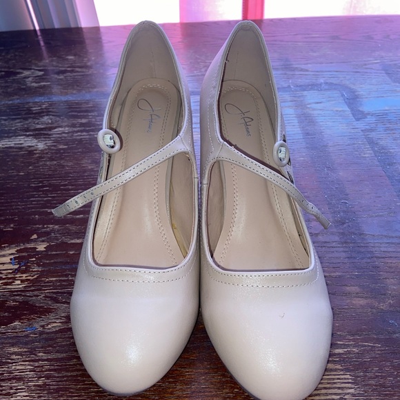 Kitten Heels Mary Jane Pumps - Picture 2 of 3